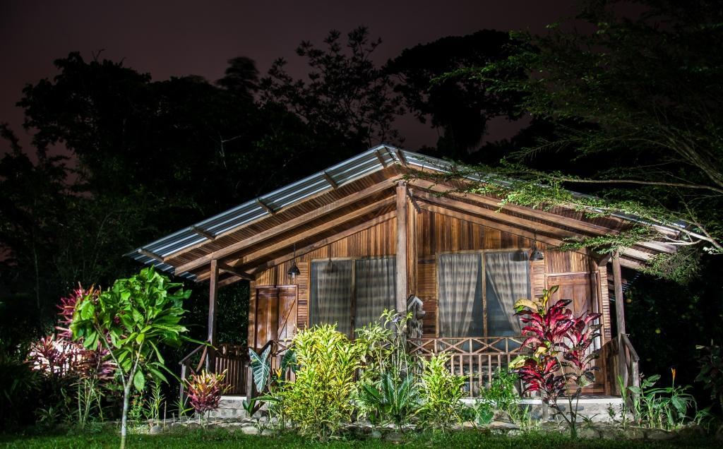 Oro Y Luna Lodge Carlos Julio Arosemena Tola Экстерьер фото